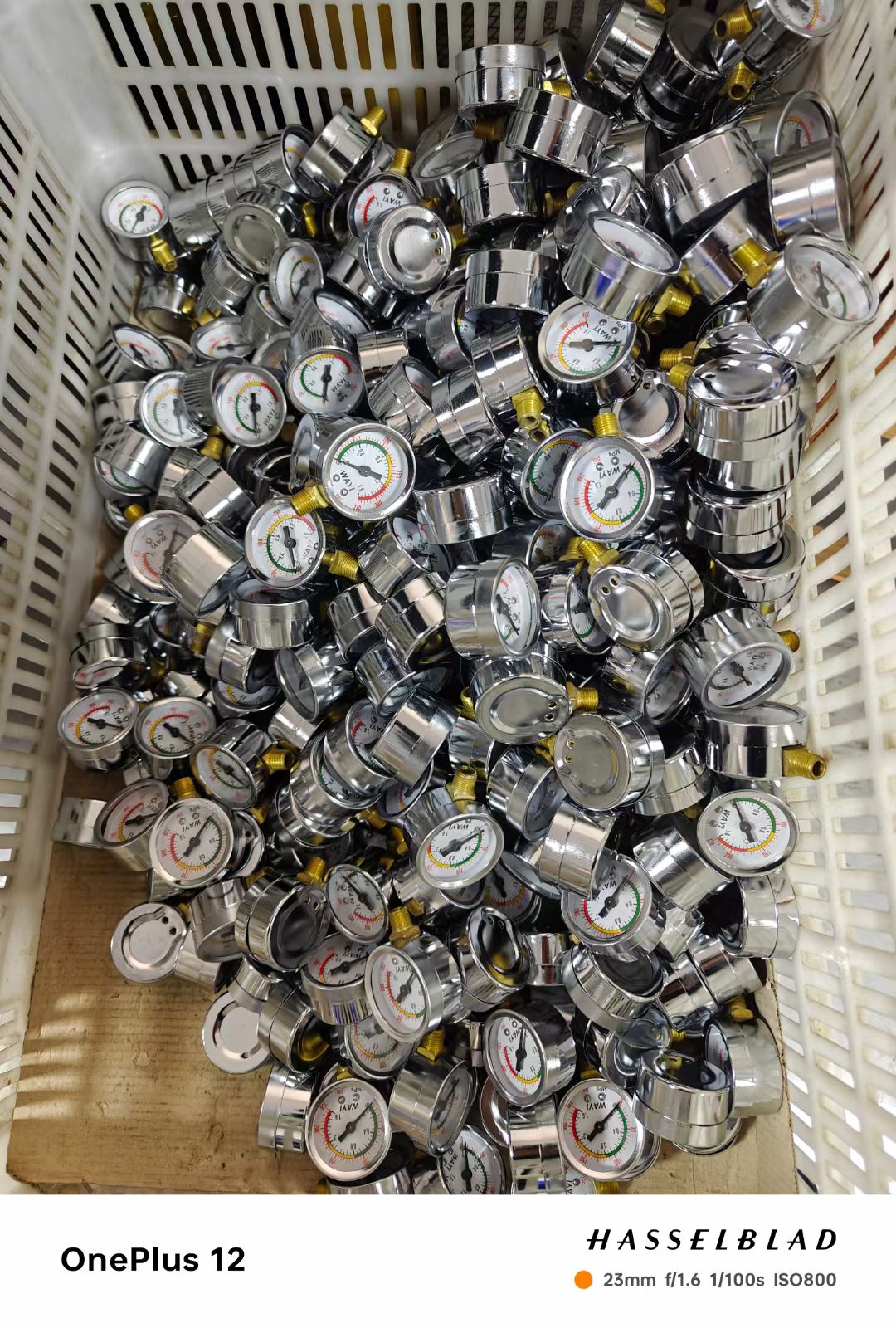 Biao Wang Research: Application of New Materials in Corrosion resistant Instruments